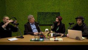 Fedez è un alieno secondo Red Ronnie