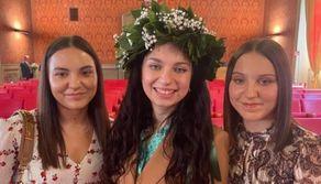 Claudia, Roberta ed Elisa: tre gemelle si laureano insieme con 110 e lode