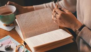 Chi è Maurizio Caminito, protagonista della traccia Maturità 2024 sui social