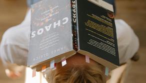 "Laurearsi a 24 anni, troppo tardi? Mi sento una fallita": lo sfogo della laureanda