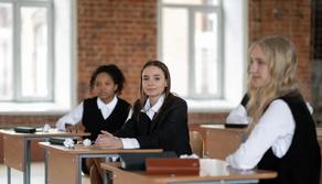 Sciopero della scena muta alla Maturità, Linda e le altre promosse: ecco i voti