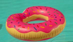 I gadget più assurdi per sopravvivere al caldo estivo