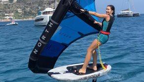 Ilenia, diplomata con 100 e lode a 16 anni: rischiava di ripetere l’anno perché “troppo giovane”. Salvata dall’intervento del Ministro, ora l’aspetta l’università