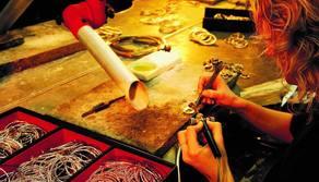 Opportunità d’oro: scopri le professioni più richieste nel settore orafo-gioielliero e come lavorarci