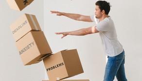 "Ho 23 anni e mi sento in ritardo per iscrivermi all'università, non so cosa fare della mia vita"