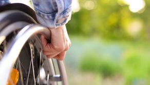 Scuola, quanti ostacoli per gli studenti disabili: bullismo, edifici inadeguati e scarsa accoglienza i problemi principali