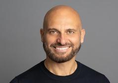 Perché andare a lavorare all'estero? Lo spiega il CEO italiano che ha girato tre continenti