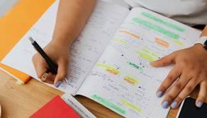 La scrittura a mano è lo strumento più potente per studiare: un nuovo studio lo conferma