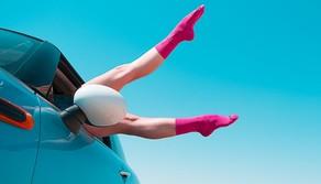 Perché oggi 7 febbraio è la giornata dei calzini spaiati e cosa significa