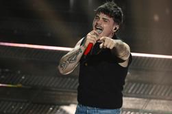 Sanremo 2025, oltre nove giovani su dieci lo seguono: Olly, Cristicchi, Fedez, Giorgia e Willie Peyote la Top 5 della GenZ