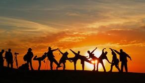 Frasi Maturità divertenti per i 100 giorni: magliette e striscioni