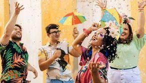 Martedì grasso 2025: significato, modi di festeggiarlo e frasi per celebrare la fine del Carnevale