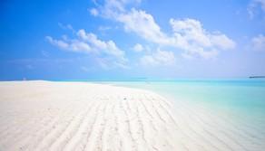 Bandiere Blu 2025, quali sono le spiagge più belle d'Italia: Puglia e Liguria al top