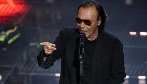 La 'Notte prima degli esami' di Venditti? In giro a ubriacarsi con gli amici: "Ci portò il prof di ripetizioni"