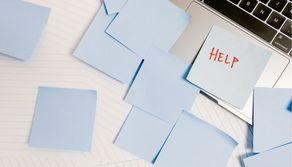 Il prof chiede aiuto sui social per conquistare la fiducia dei suoi alunni: i consigli degli studenti sono sorprendenti