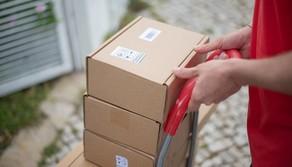 Tanti sacrifici per laurearmi, ma ora faccio il corriere Amazon: nella lettera della studentessa c'è tanta amarezza