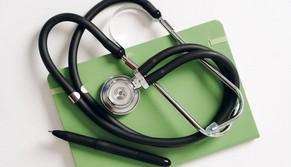 Riforma Medicina, la ministra Bernini firma il decreto: come avverrà lo sbarramento