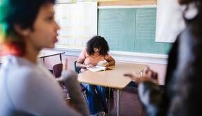 'Non colleghi la lingua al cervello': a giudizio la docente che insultava i suoi studenti