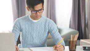 'Ministro, riveda la sua decisione', la lettera dello studente che difende lo smartphone come strumento didattico