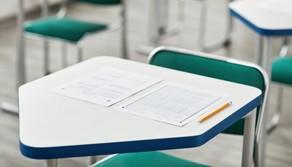 Maturità, mamma e figlia si diplomano nello stesso giorno: 'Abbiamo ripassato insieme fino all'ultimo secondo'