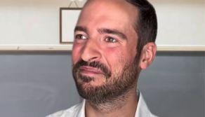 L'orale di Maturità diventa un quiz: il nuovo divertente video del prof-creator spopola sui social