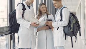 Riforma accesso Medicina, cosa cambia e come sarà la nuova selezione? Previsti tre esami da 31 domande, entro dicembre