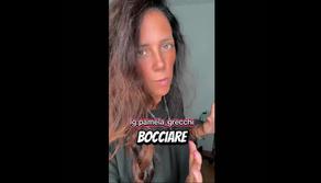 Bocciato all'esame di terza media, la mamma-influencer accusa i prof su TikTok: 'Giudicato in 15 minuti'