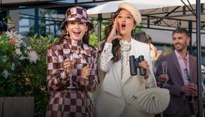 Top 5 serie tv comfort e leggere da vedere quest'estate