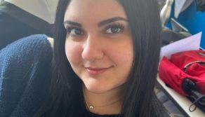 Bocciata tre volte, prende il diploma con 95: 'Ora mi iscrivo all'università, voglio fare la professoressa'. Se non è resilienza questa!