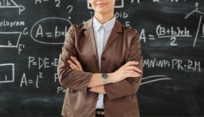 Scuola, in arrivo i concorsi PNRR per assumere 58mila docenti: quando e come si svolgeranno