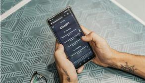 ChatGPT e le altre IA possono dare (volutamente) risposte sbagliate: cos'è lo 'scheming' e perché si verifica