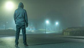 Il giorno studente di Ingegneria, la sera a capo della gang: la doppia vita dell'allenatore dei 'maranza' di Milano