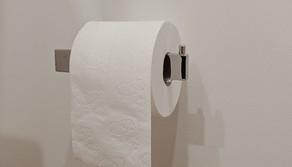 La scuola invita gli studenti a portarsi la carta igienica da casa: la circolare arriva dopo i numerosi casi di uso 'improprio'