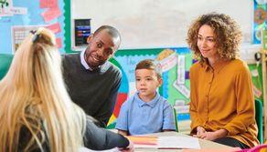 Contro l'ansia da prestazione la scuola 'oscura' il registro elettronico: voti visibili ai genitori solo poco prima dei colloqui