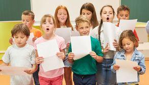 La scuola elimina la parola 'Gesù' dai canti di Natale, la Lega insorge: 'Scelta ideologica e diseducativa'