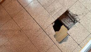 Poche aule, strutture pericolanti, continui cambi di classe: gli studenti occupano la scuola