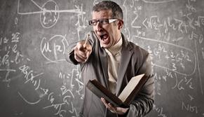 Crollano le aggressioni contro prof e personale scolastico: solo 4 casi da settembre. La soddisfazione di Valditara