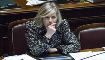 Scuole più belle e sicure a settembre, no al bonus