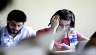 Tracce maturità: saggio scientifico su smartphone