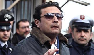 Schettino all'università: il ministro si indigna