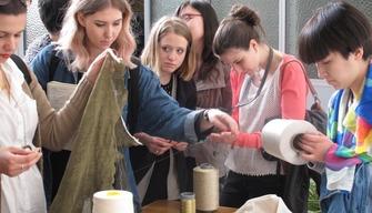 Il lavoro? Non si cerca ma si crea a scuola