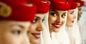 Offerta di lavoro Emirates Airlines: assistenti di volo cercasi