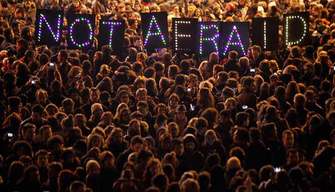 Attentati a Parigi: non vince la paura