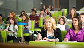 Diplomati in via di estinzione: sei uno di questi?