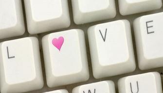 San Valentino: l'amore si trova in rete per 3 su 5