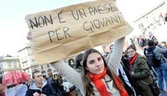 Scuola, budget tutto in stipendi. E gli studenti?