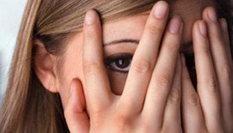 Timido e impacciato a scuola? Parlane con noi!