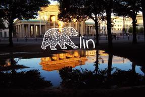 10 nomi di città famose brandizzate in maniera curiosa!