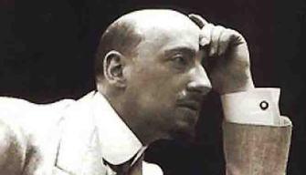 Gabriele D'Annunzio: Vita, opere e poesie dello scrittore abruzzese