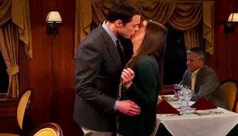 #Worldkissday: i 10 baci più attesi e sofferti delle serie tv